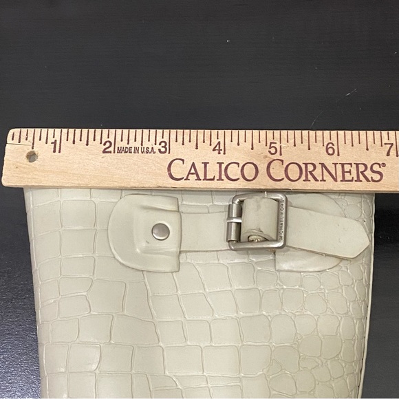 MICHAEL Michael Kors Beige Sand Textured Rubber Lugged Soles Rain Boots Size 8 - Picture 10 of 16